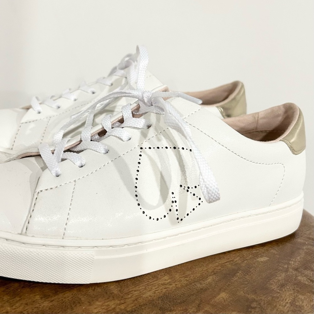 Kate Spade Angelise Leather Sneakers White/Gold Perforated‎ 9 - Picture 7 of 10